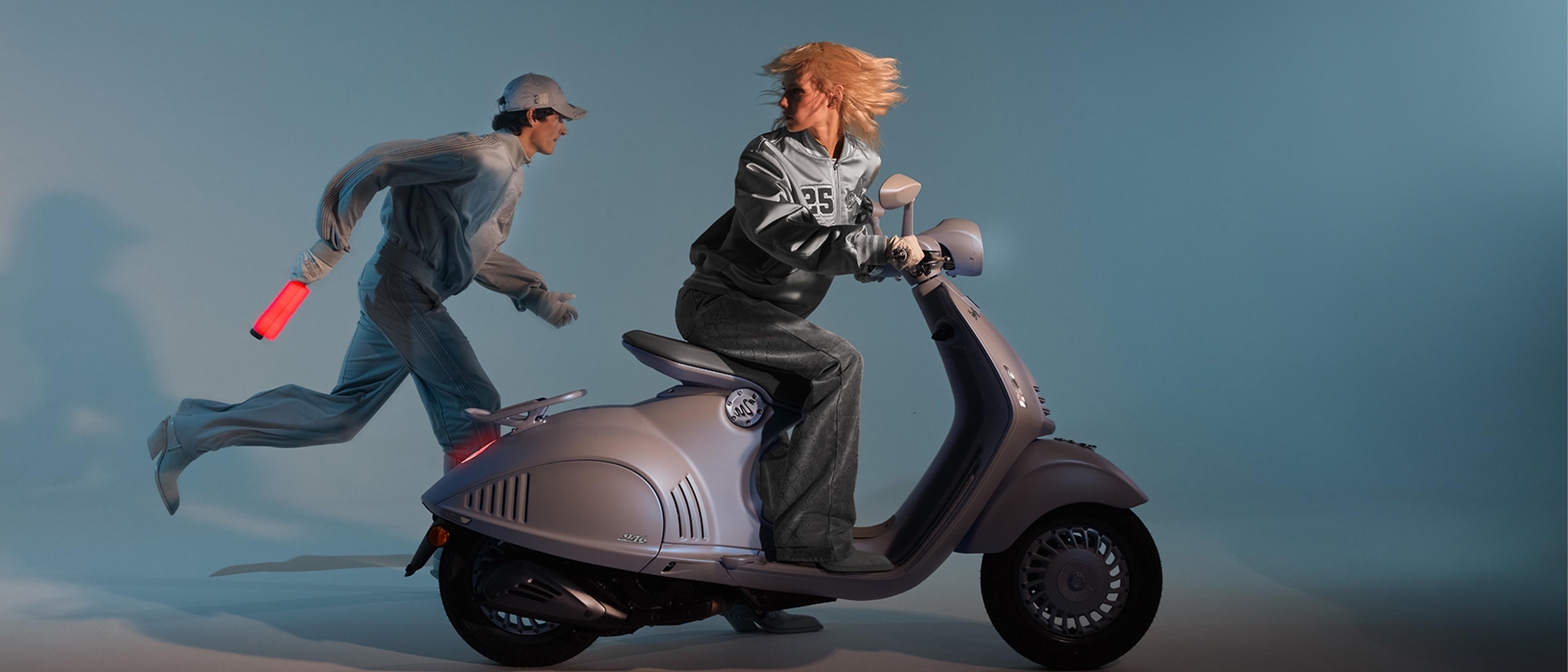 Vespa 946 Snake
